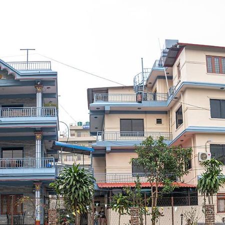 Hotel Middle Point Pvt Ltd Pokhara Kültér fotó