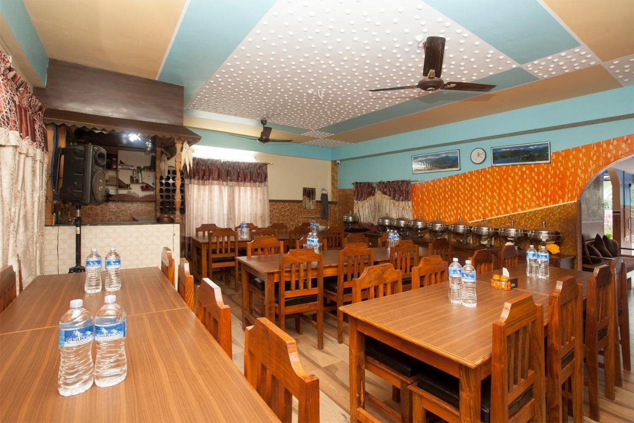 Hotel Middle Point Pvt Ltd Pokhara Kültér fotó