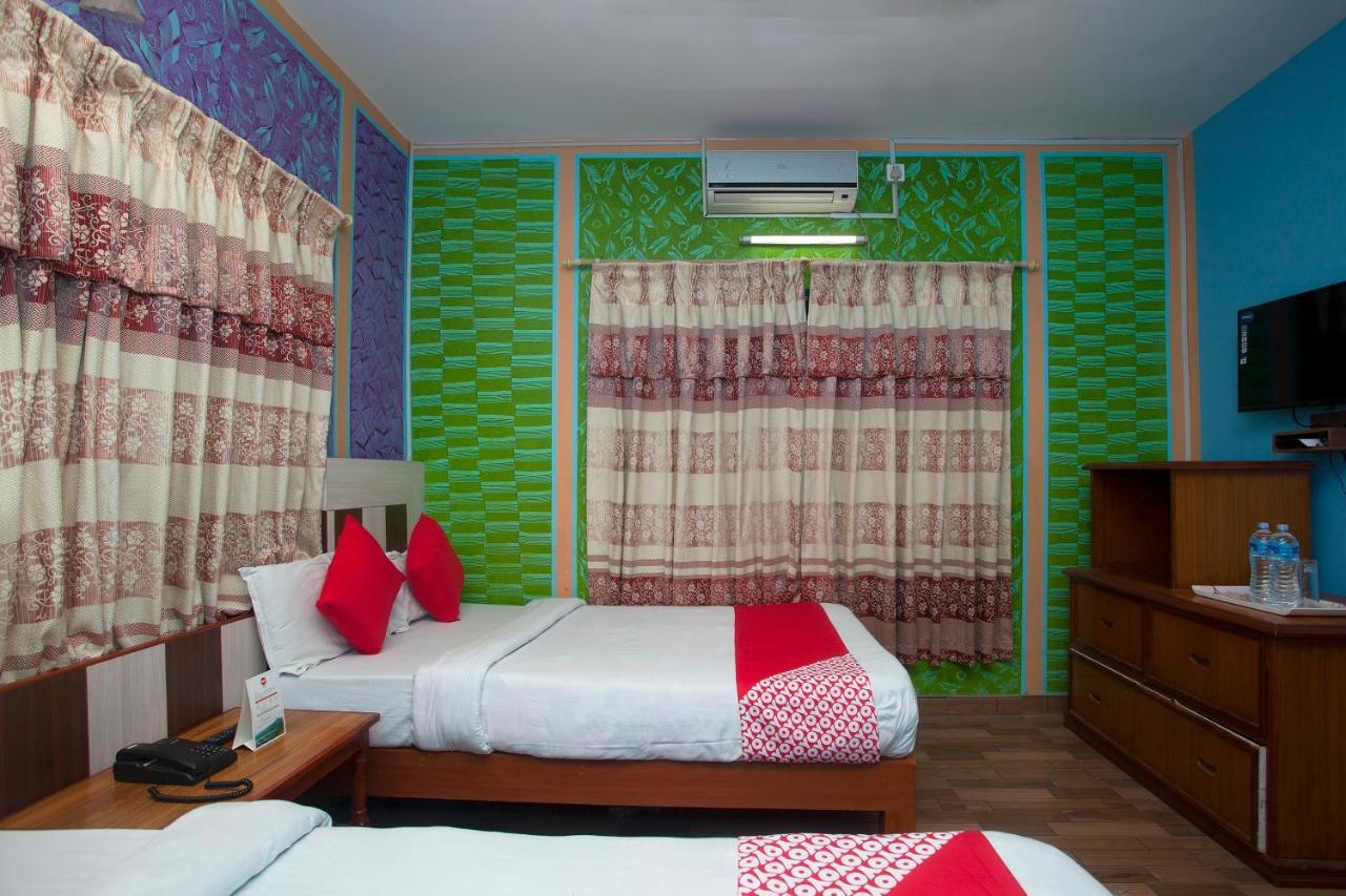Hotel Middle Point Pvt Ltd Pokhara Kültér fotó