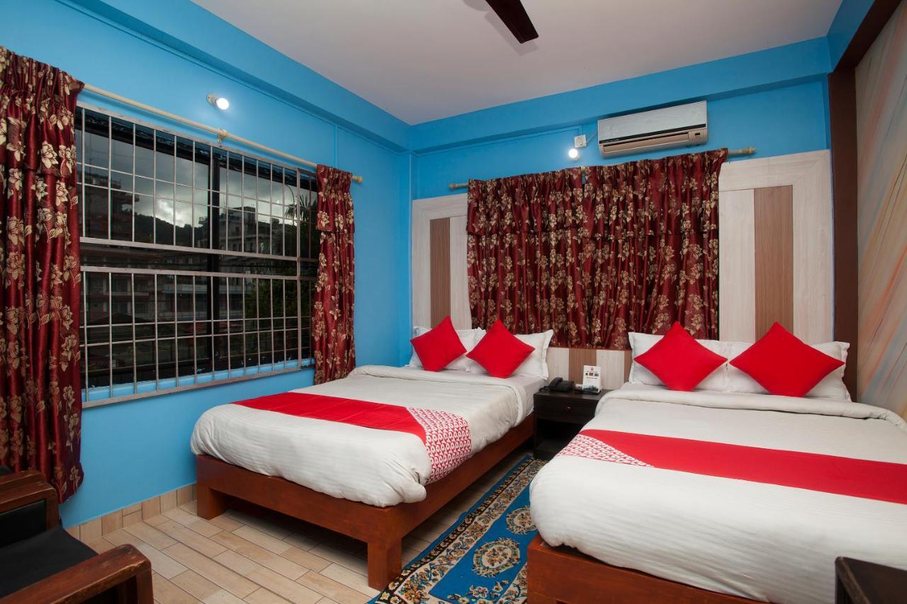 Hotel Middle Point Pvt Ltd Pokhara Kültér fotó