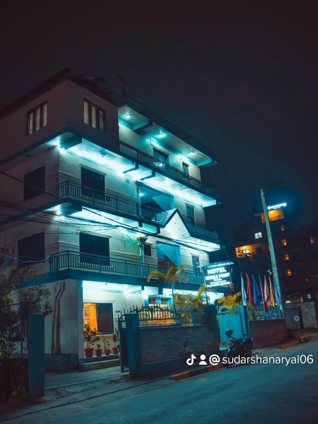 Hotel Middle Point Pvt Ltd Pokhara Kültér fotó